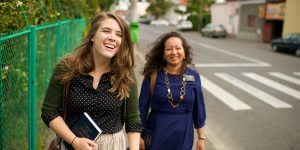 Irmãs Missionárias da Romênia, via lds.org